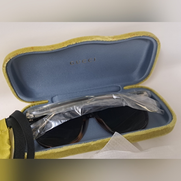 NWT Gucci Women's Sunglasses Round Havana Silver Crystal GG0559S 54-18-145 - Picture 3 of 16